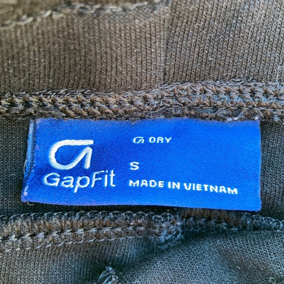 GAP jogger sweatpants // Boys // Size Small - Picture 5 of 12